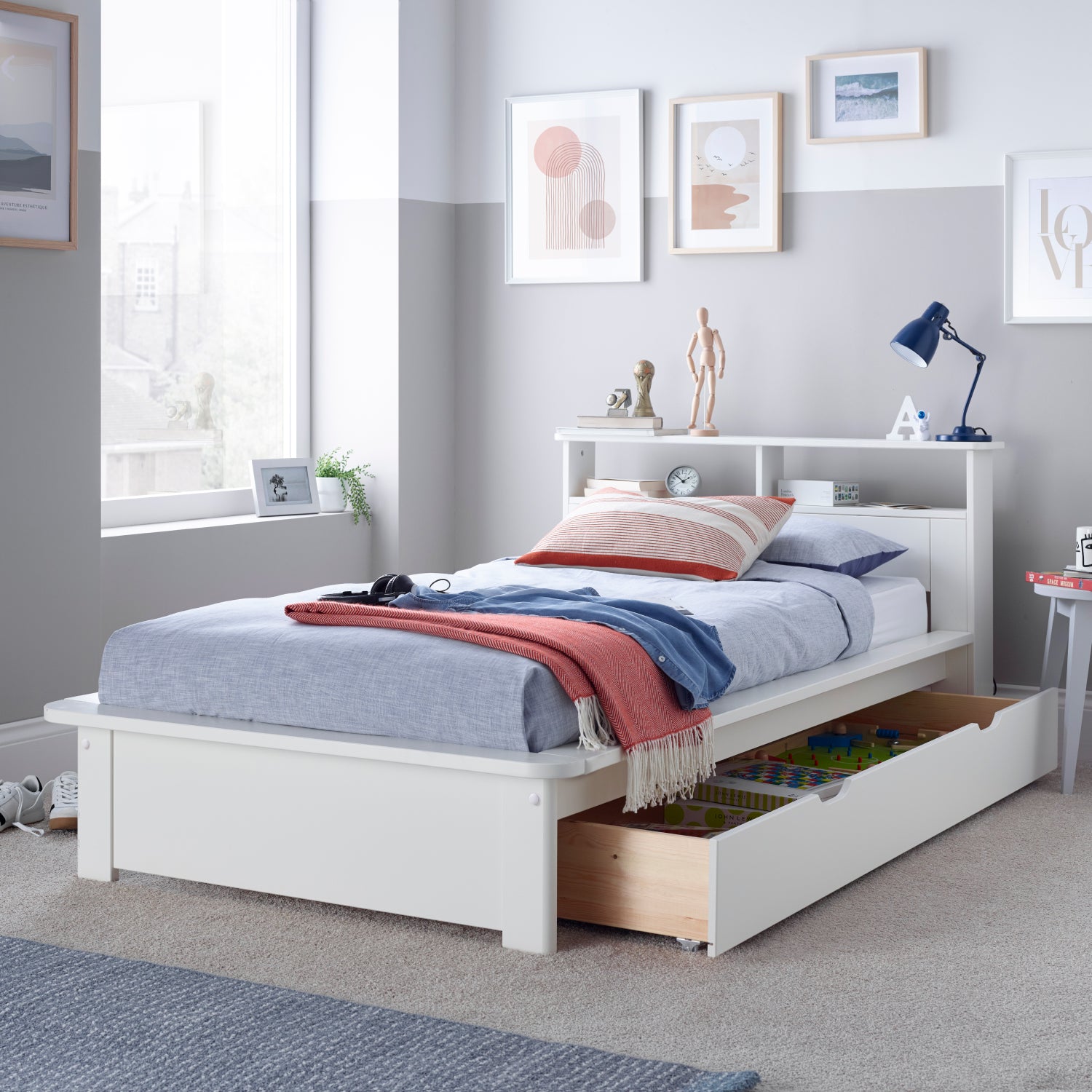 Fraser White Wooden Storage Bed