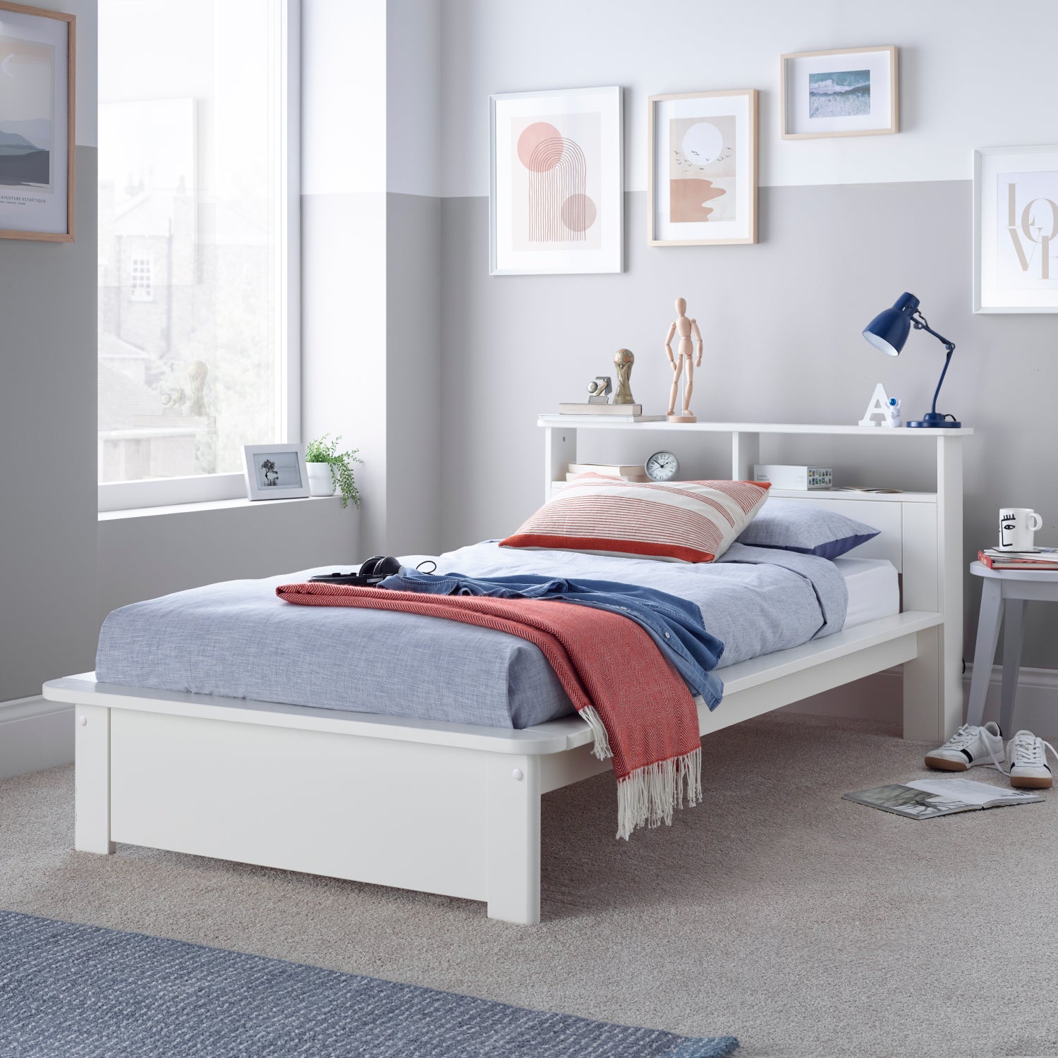 Fraser White Wooden Storage Bed