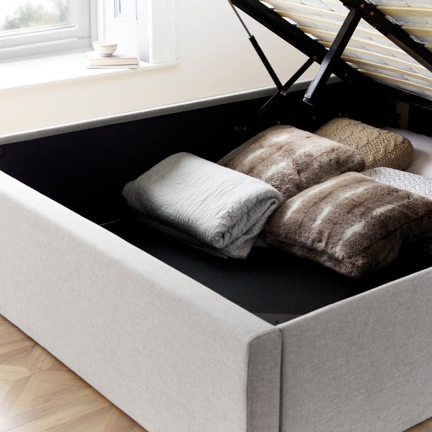 Wilson Grey Fabric Ottoman Bed