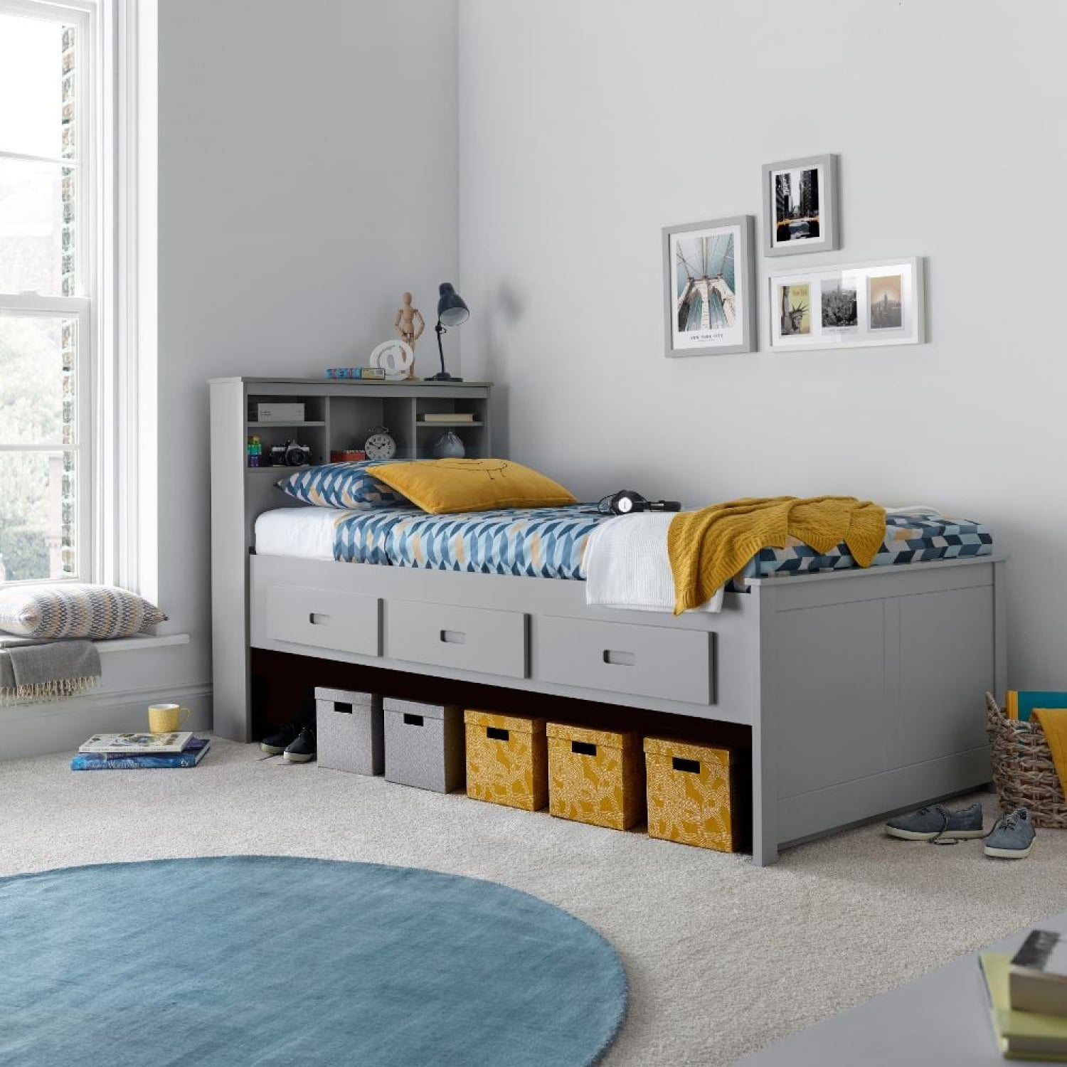 Veera Grey Guest Bed