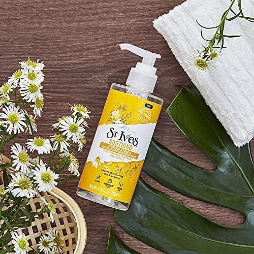 St. Ives Daily Face Cleanser for Acne - Prone Skin Calming Chamomile Fragrance - Free 200ml - Infinity Market